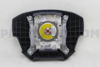 Toyota 4513060470B0 BUTTON ASSY, HORN