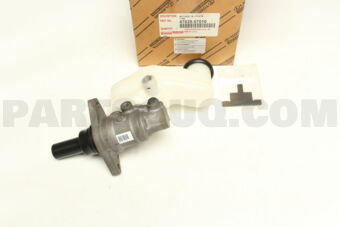 Toyota 4702807010 CYLINDER SUB-ASSY, BRAKE MASTER W/PLATE