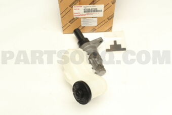 Toyota 4702807010 CYLINDER SUB-ASSY, BRAKE MASTER W/PLATE