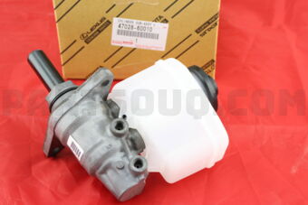 Toyota 4702860010 CYLINDER SUB-ASSY, BRAKE MASTER W/PLATE
