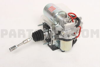 Toyota 4705060170 BRAKE BOOSTER ASSY, W/MASTER CYLINDER
