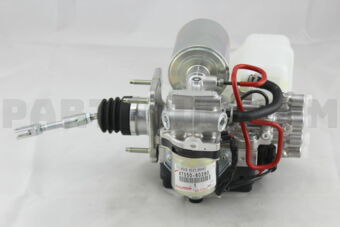 Toyota 4705060280 BRAKE BOOSTER ASSY, W/MASTER CYLINDER
