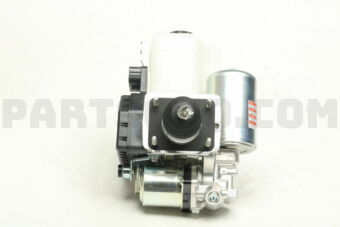 Toyota 4705060340 BRAKE BOOSTER ASSY, W/MASTER CYLINDER