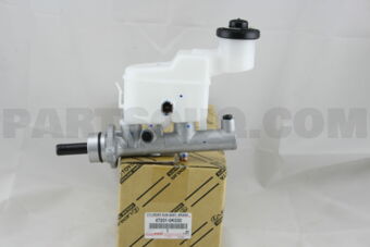 Toyota 472010K030 CYLINDER SUB-ASSY, BRAKE MASTER