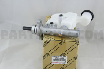 Toyota 472010K030 CYLINDER SUB-ASSY, BRAKE MASTER