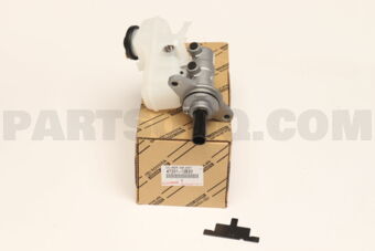 Toyota 4720112B20 CYLINDER SUB-ASSY, BRAKE MASTER