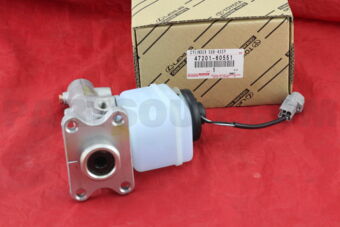 Toyota 4720160551 CYLINDER SUB-ASSY, BRAKE MASTER
