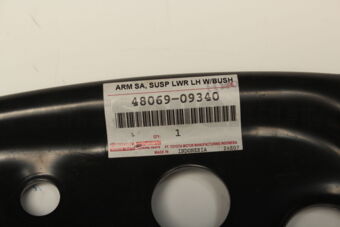 Toyota 4806909340 ARM SUB-ASSY SUSPEN