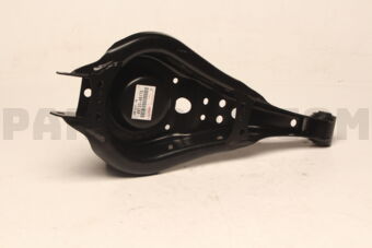 Toyota 4873048170 ARM ASSY, REAR SUSPENSION, NO.2, RH/LH