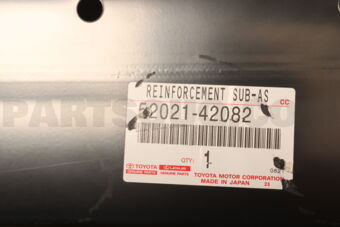 Toyota 5202142082 REINFORCEMENT, FRONT BUMPER
