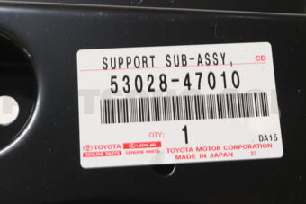 Toyota 5302847010 SUPPORT SUB-ASSY
