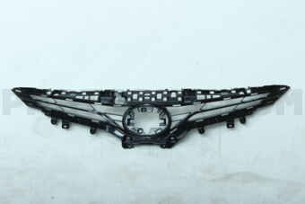 Toyota 5310133620 GRILLE SUB-ASSY