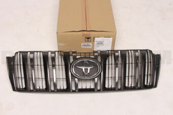 Toyota 5310160671 GRILLE, RADIATOR