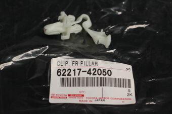 Toyota 6221742050 CLIP FR PILLAR