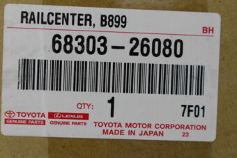 Toyota 6830326080 RAIL SUB-ASSY, SLIDE DOOR, CENTER RH