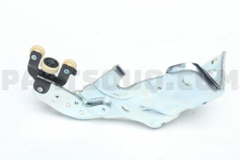 Toyota 6835026081 ROLLER ASSY, SLIDE