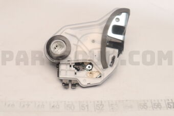 Toyota 6905048060 LOCK ASSY, REAR DOOR W/MOTOR, RH