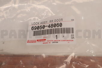 Toyota 6905048060 LOCK ASSY, REAR DOOR W/MOTOR, RH