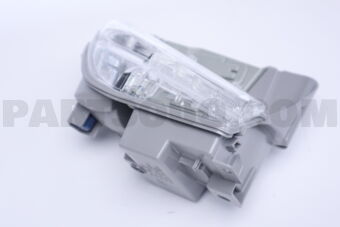 Toyota 8151147070 LENS, FRONT TURN SIGNAL LAMP, RH