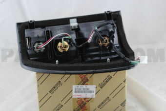Toyota 8155060560 LAMP ASSY, REAR COMBINATION, RH