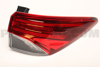 Toyota 815510K351 LENS & BODY RR