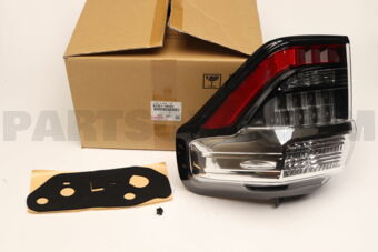 Toyota 8155135402 LENS & BODY, RR