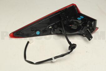 Toyota 8156007090 LAMP ASSY RR