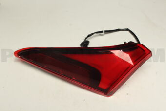 Toyota 8156007090 LAMP ASSY RR