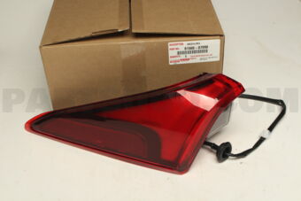 Toyota 8156007090 LAMP ASSY RR