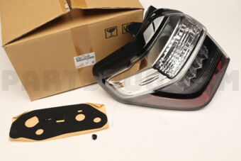 Toyota 8156135392 LENS & BODY, RR