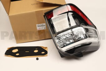 Toyota 8156135392 LENS & BODY, RR