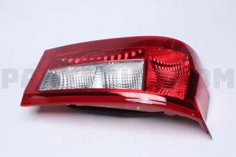 Toyota 8156136390 LENS & BODY RR