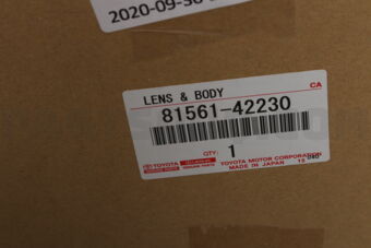 Toyota 8156142230 LENS & BODY RR