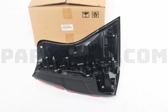 Toyota 8156160C30 LENS & BODY RR