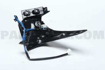 Toyota 8156178021 LENS & BODY RR