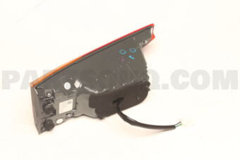 Toyota 8158053162 LAMP ASSY RR RH