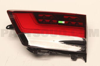 Toyota 8158060510 LAMP ASSY RR RH