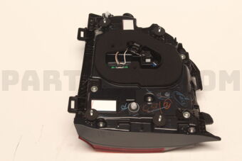 Toyota 8158060510 LAMP ASSY RR RH