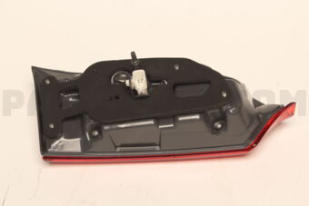 Toyota 8158102A90 LENS & BODY RR LAMP