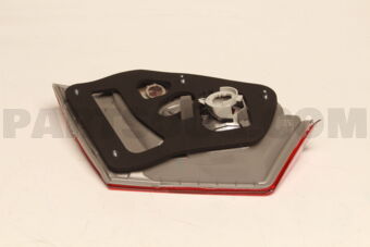 Toyota 8158133220 LENS AND BODY, REAR LAMP, RH