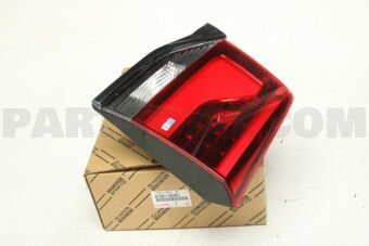 Toyota 8158160381 LENS & BODY RR