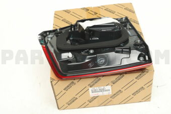 Toyota 8158160381 LENS & BODY RR