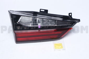 Toyota 8159148201 LENS & BODY, RR