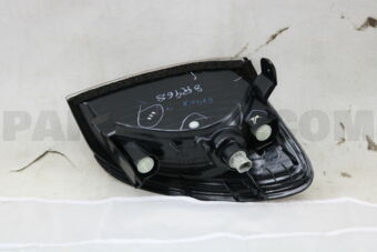 Toyota 8161060240 LAMP ASSY, CLEARANCE, RH