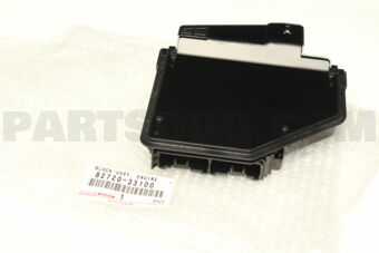 Toyota 8272033100 BLOCK ASSY, ENGINE ROOM JUNCTION