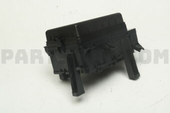Toyota 8272060070 BLOCK ASSY, ENGINE ROOM JUNCTION