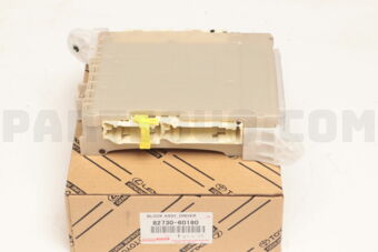 Toyota 8273060180 BLOCK ASSY, DRIVER SIDE JUNCTION