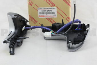 Toyota 842500K010 SWITCH ASSY, STEERING PAD