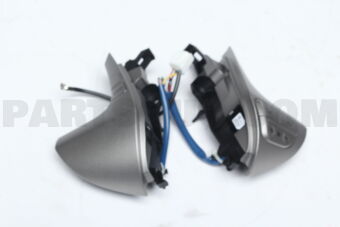 Toyota 8425033240 SWITCH ASSY, STEERING PAD