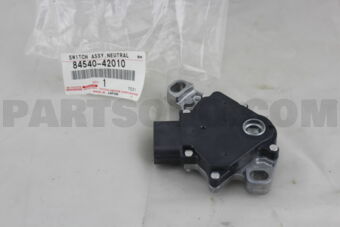 Toyota 8454042010 SWITCH ASSY, NEUTRAL START
